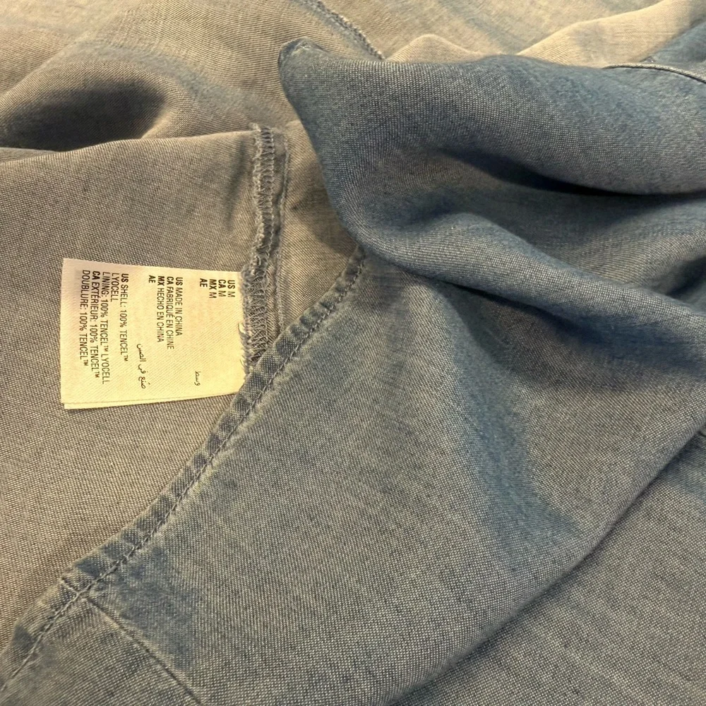 Blue Denim Sleeveless Dress - Picture 6 of 12